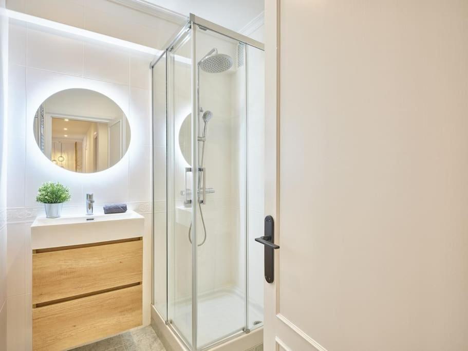 New.Apto-Ponzano. Luxe & Spacious 4Rooms 3Bathroom Madrid Exteriör bild