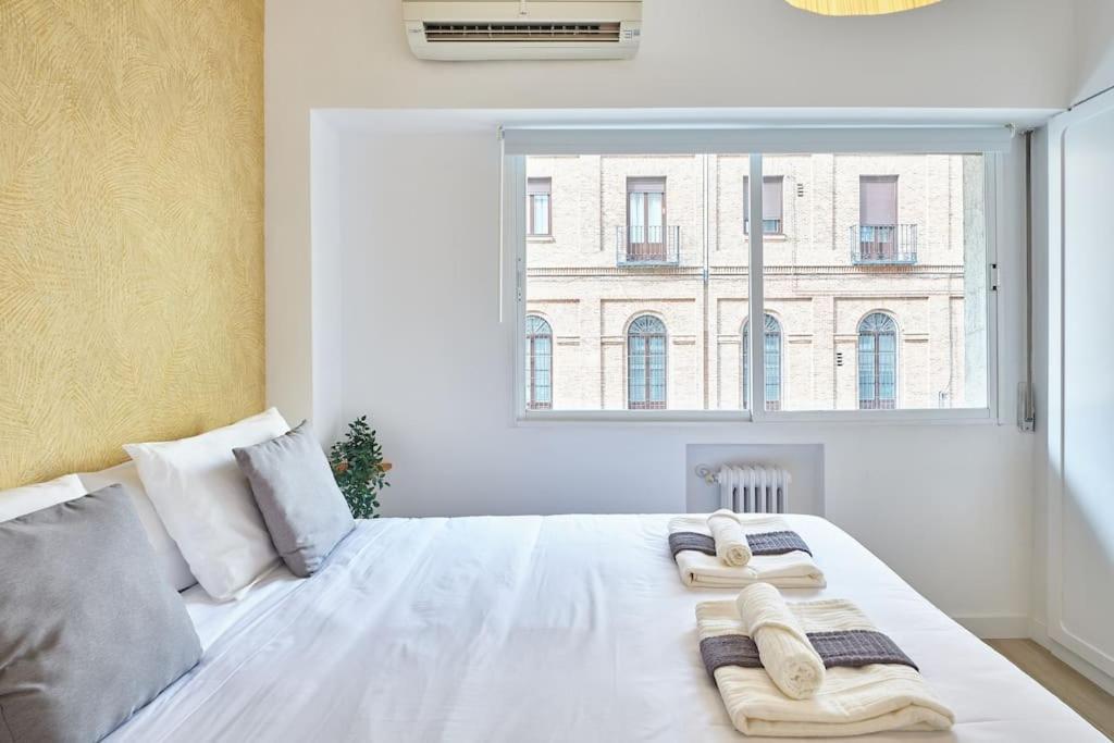 New.Apto-Ponzano. Luxe & Spacious 4Rooms 3Bathroom Madrid Exteriör bild