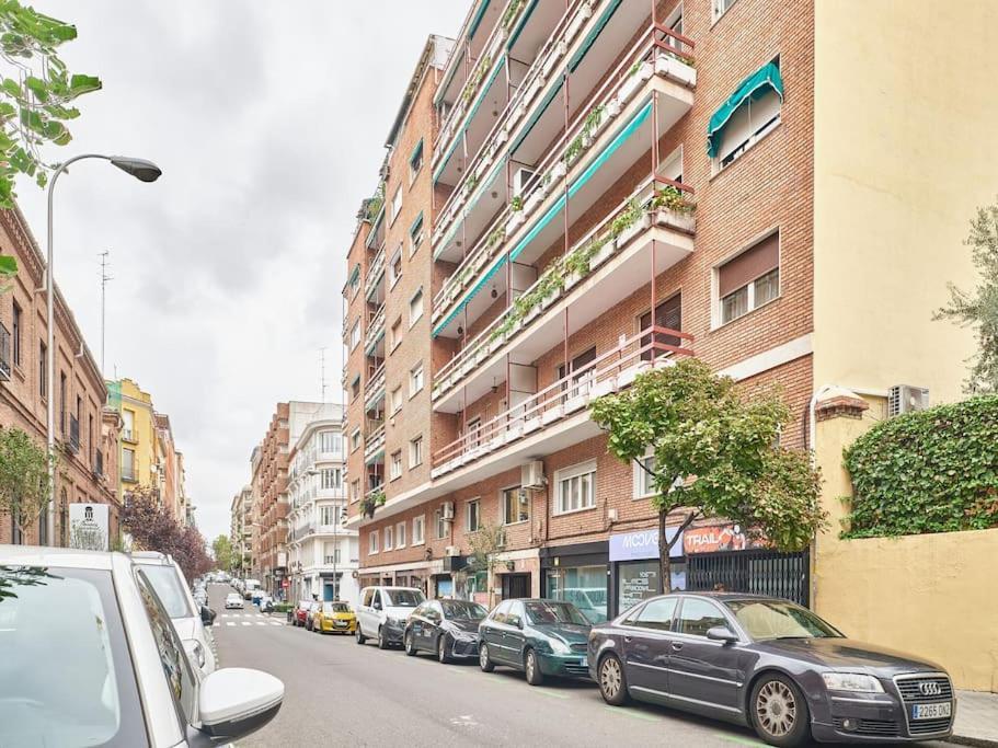 New.Apto-Ponzano. Luxe & Spacious 4Rooms 3Bathroom Madrid Exteriör bild